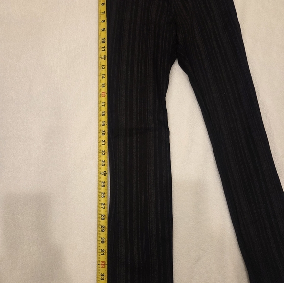 Insight Pants - Picture 4 of 7